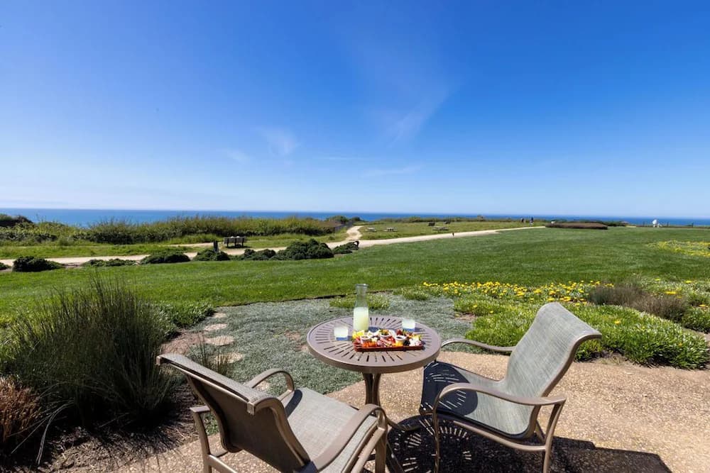 Beach/ocean view