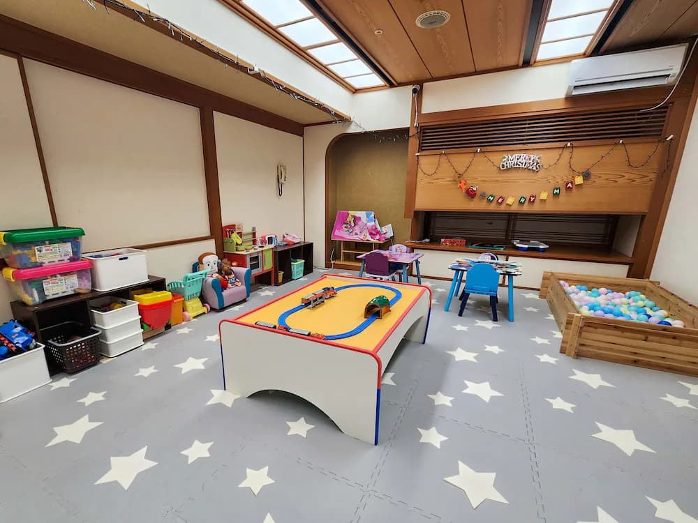 Children's play area - indoor