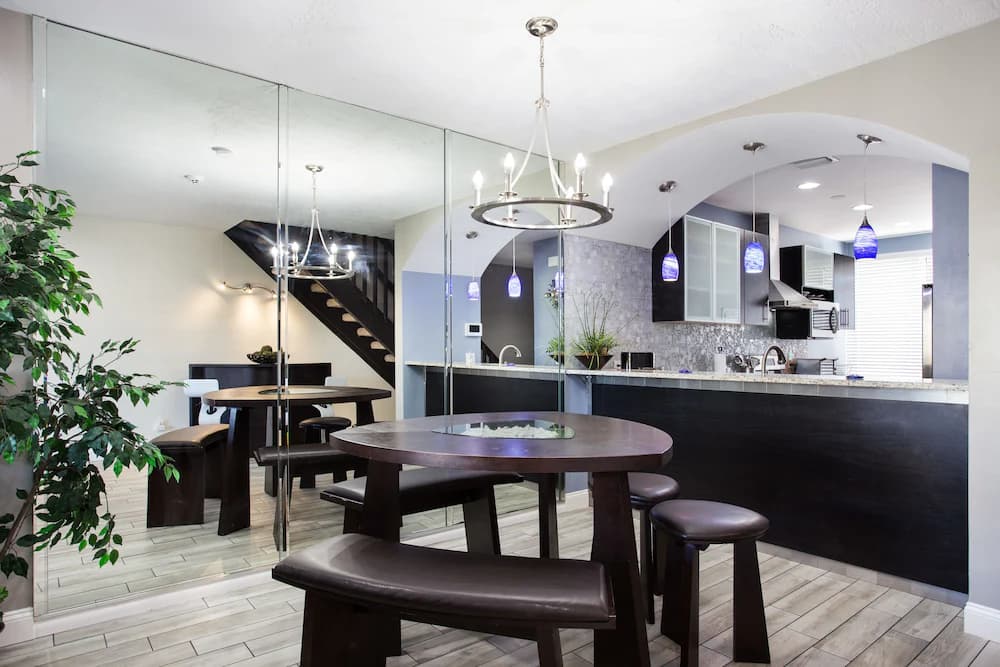 In-room dining