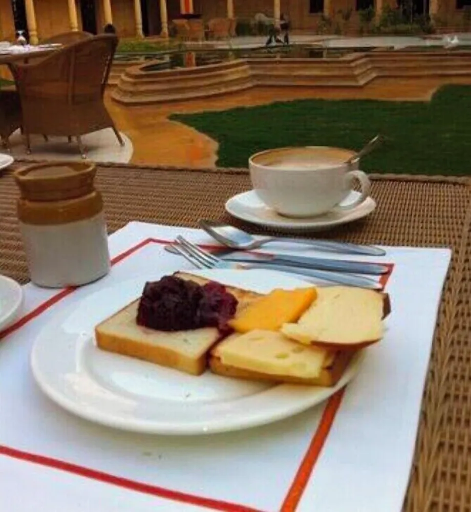Breakfast meal
