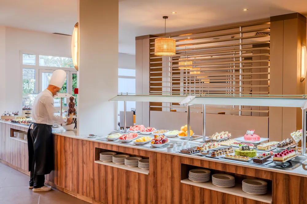 Breakfast buffet