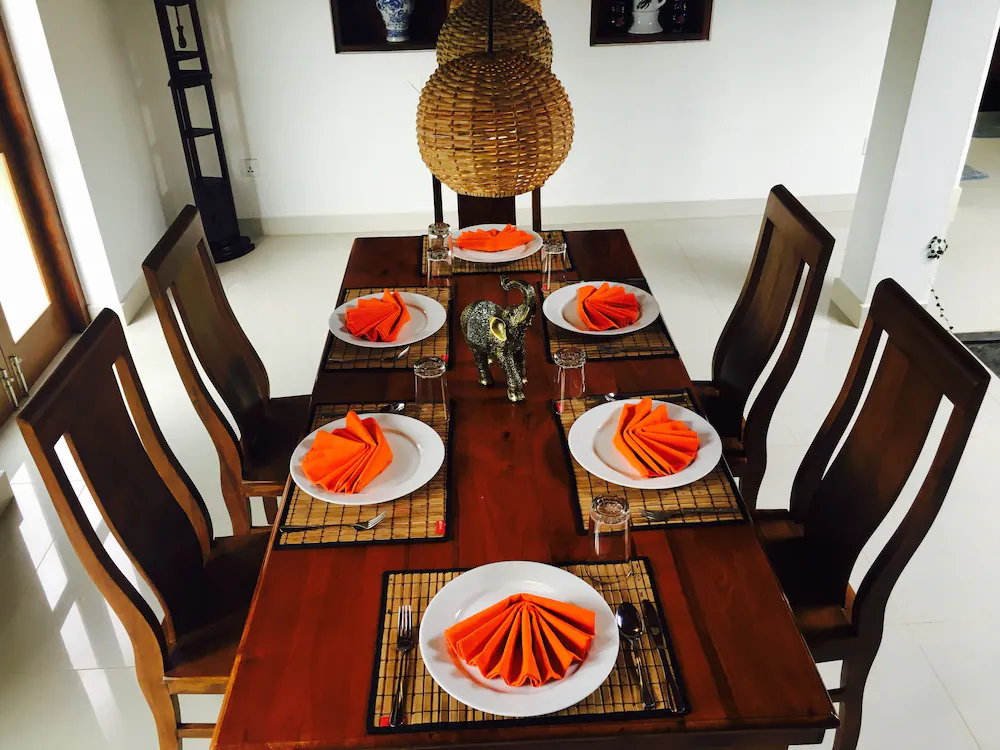 Breakfast area