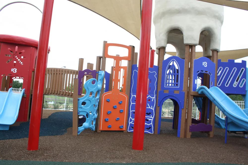 Children's play area - outdoor