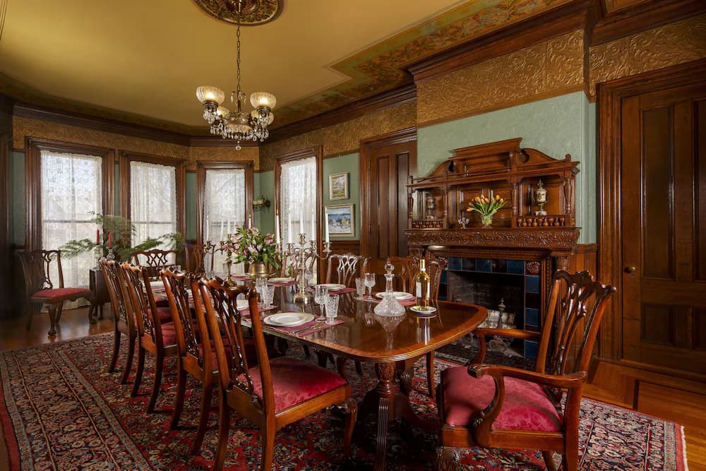 Dining room