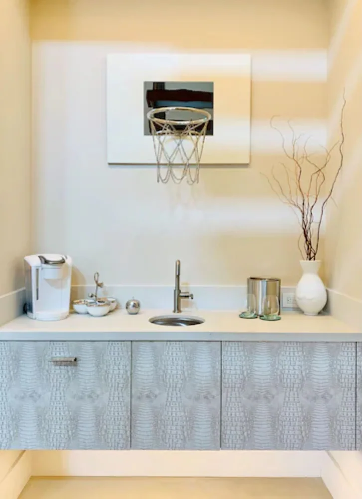 Minibar