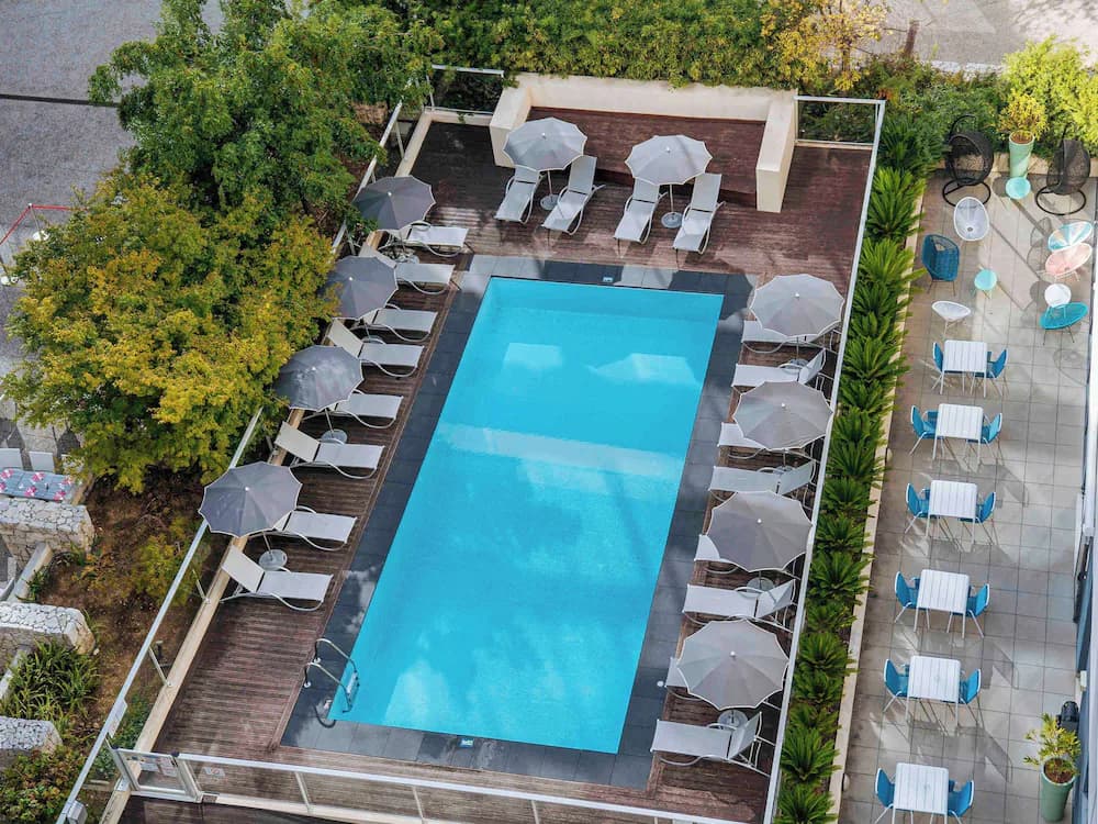 Property amenity