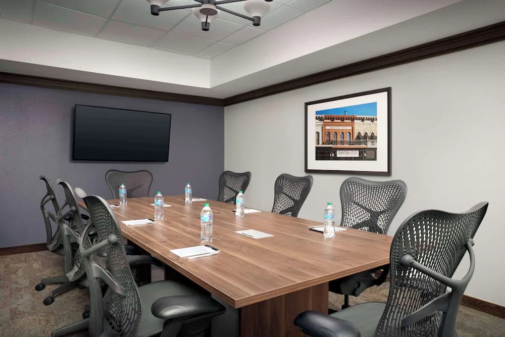 Meeting facility
