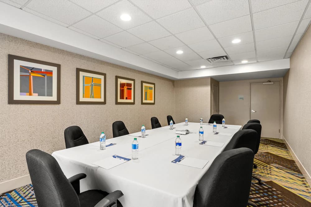 Meeting facility