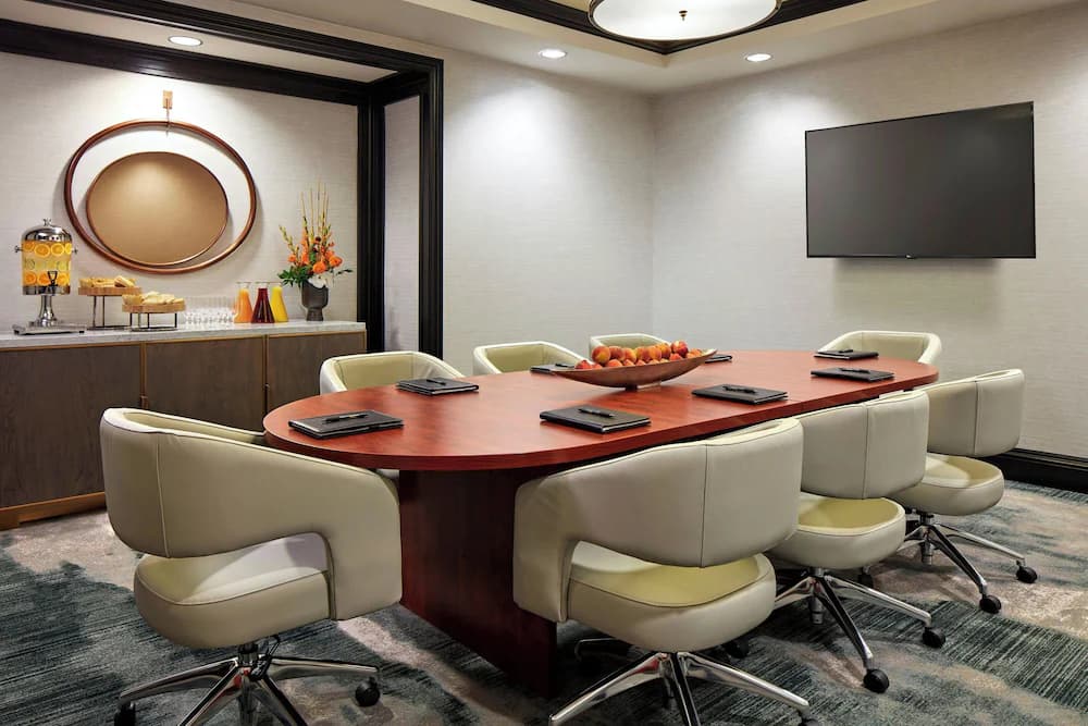 Meeting facility