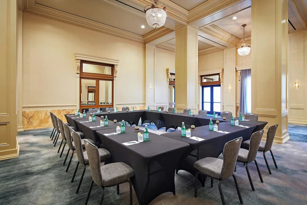 Meeting facility