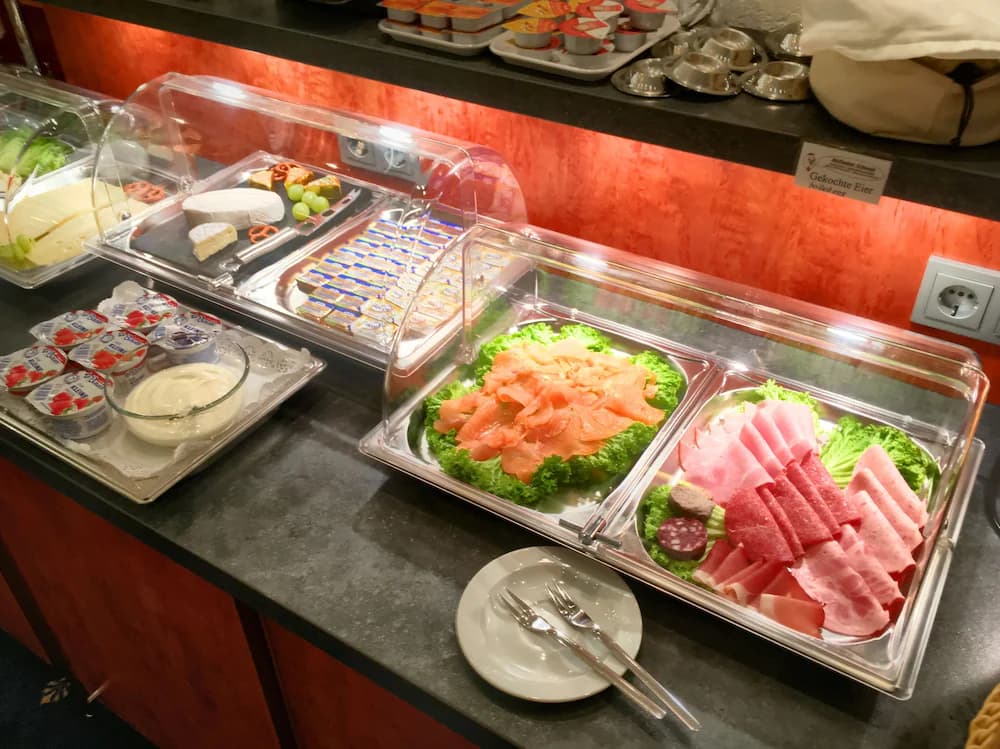 Breakfast buffet