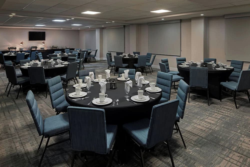 Meeting facility