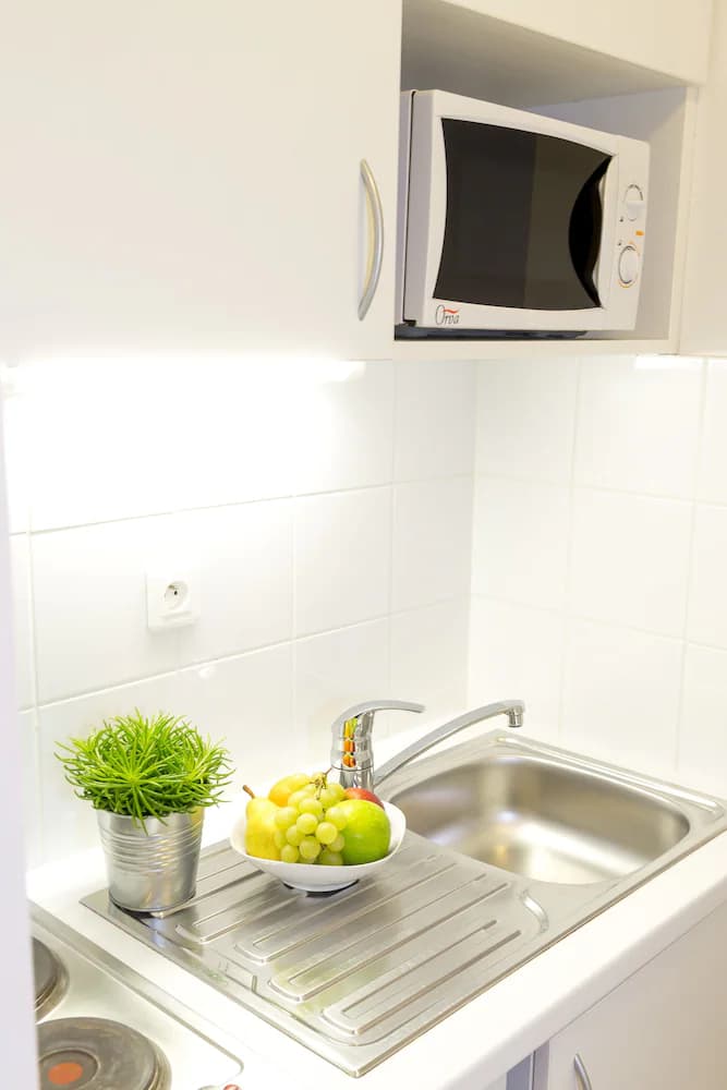 Private kitchenette