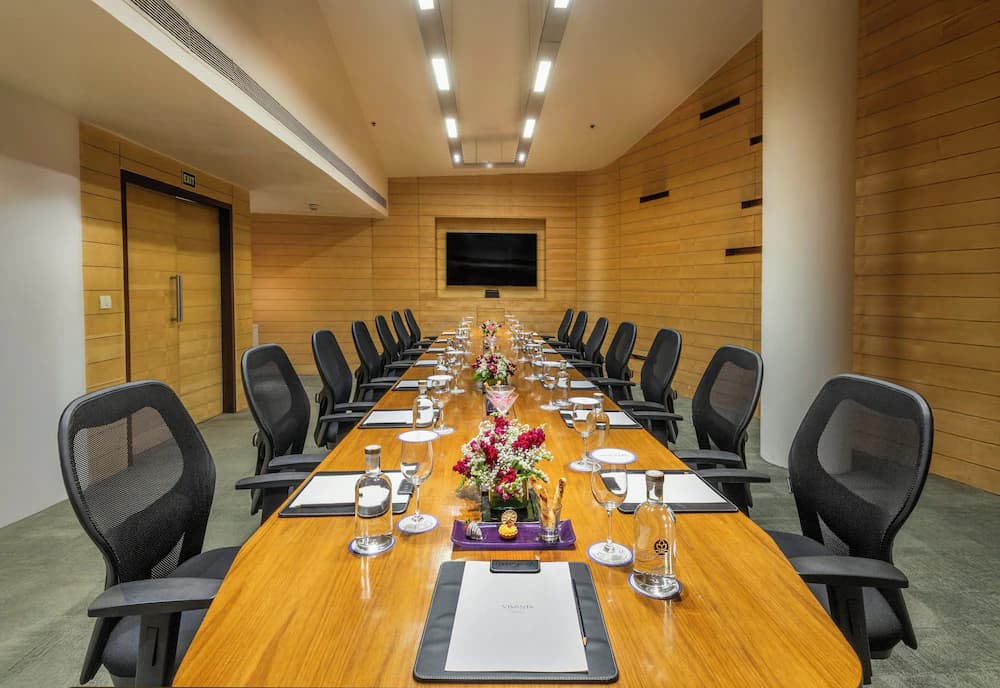 Meeting facility