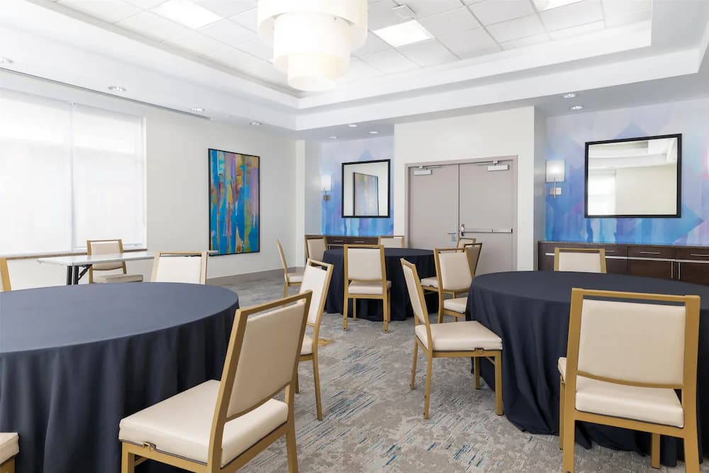 Meeting facility
