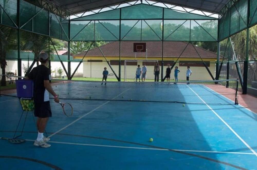 Sport court