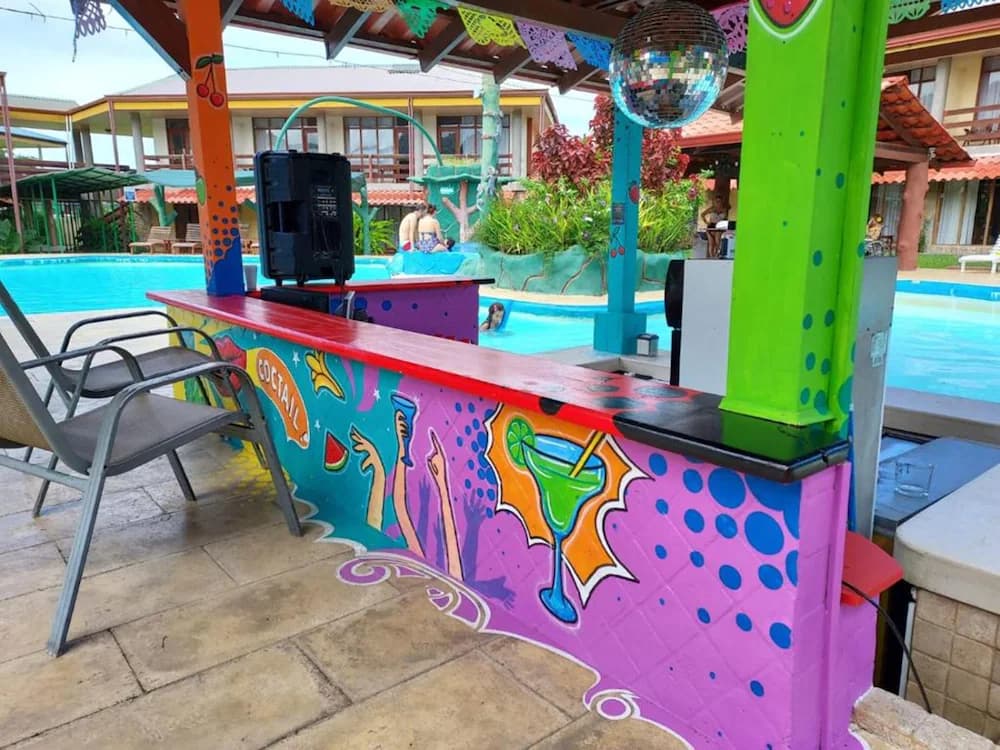 Poolside bar