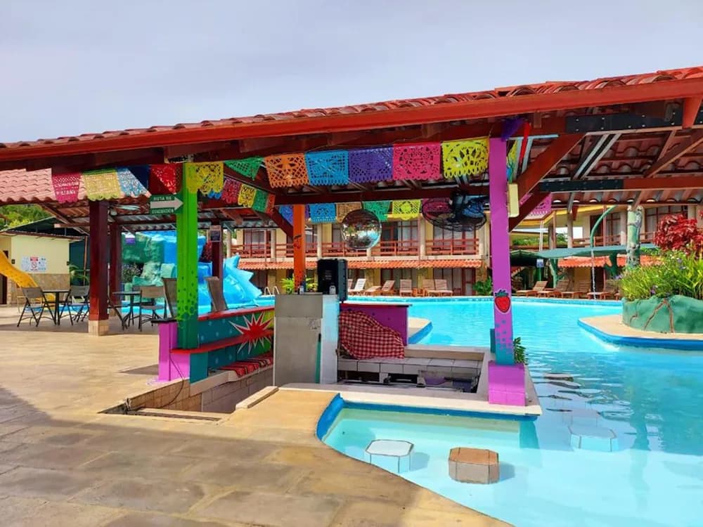 Poolside bar