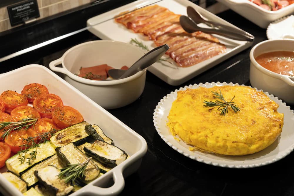 Breakfast buffet