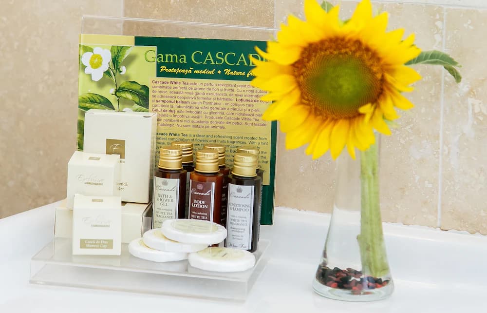 Bathroom amenities