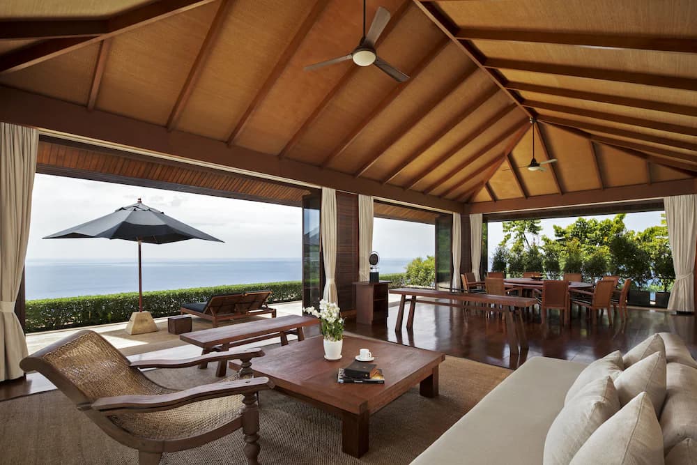 Beach/ocean view