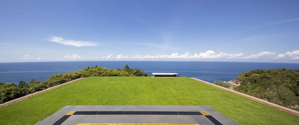 Beach/ocean view