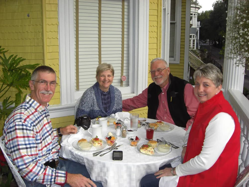 Outdoor dining