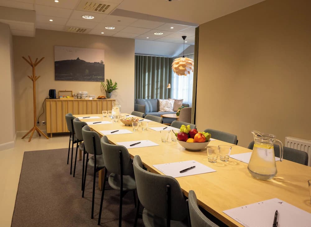 In-room business center