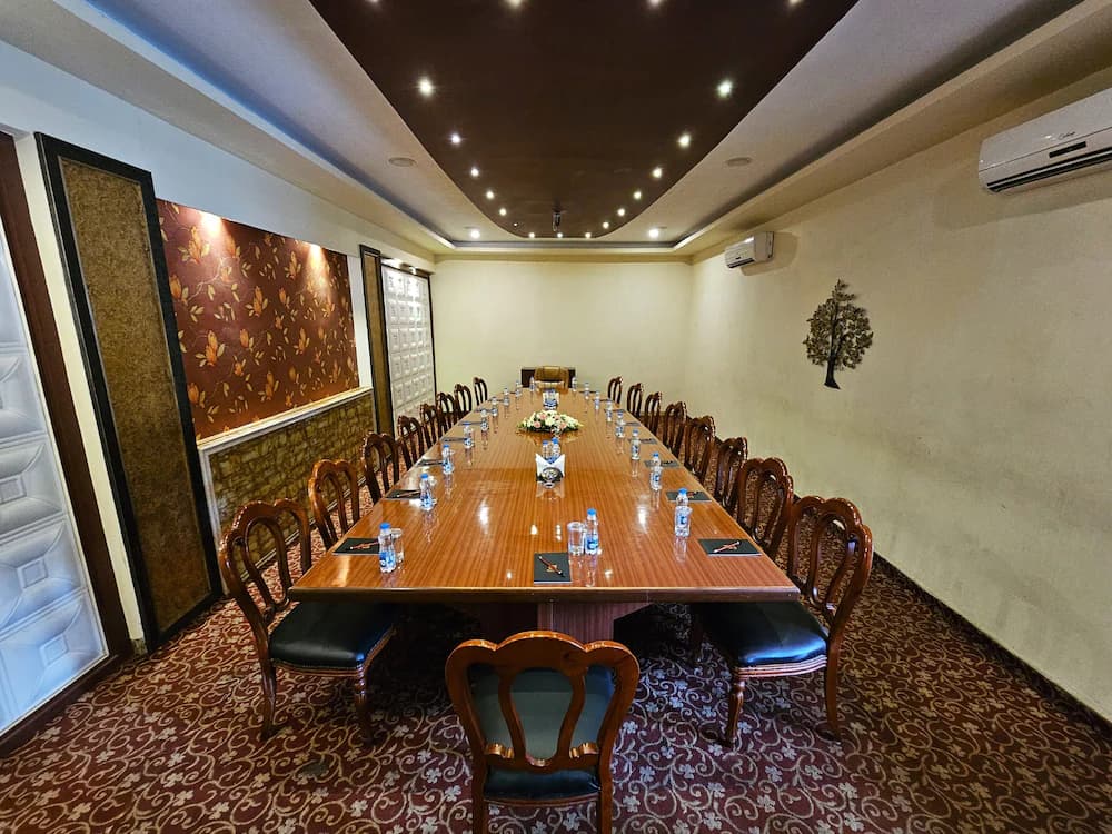 Meeting facility