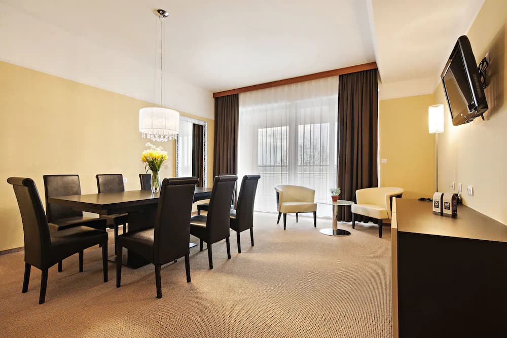 In-room dining