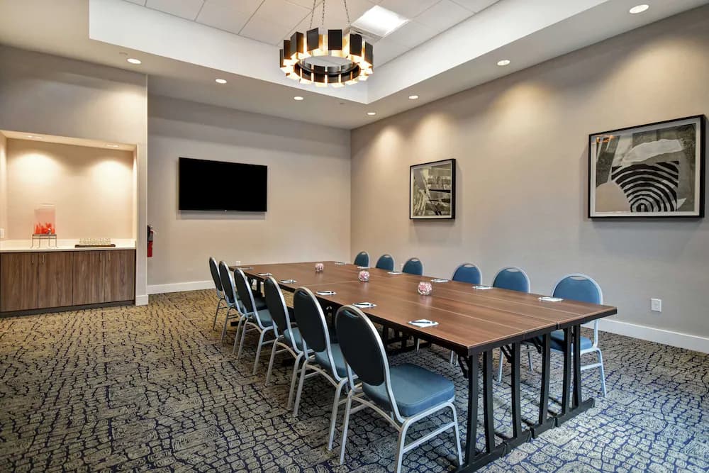 Meeting facility