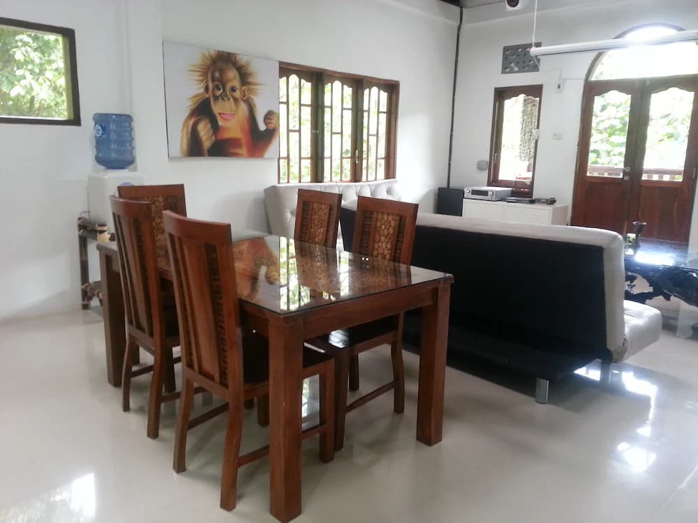 In-room dining