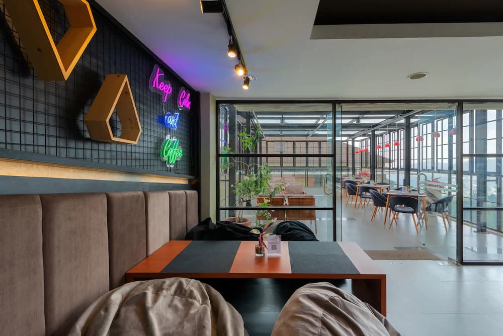 Cafe