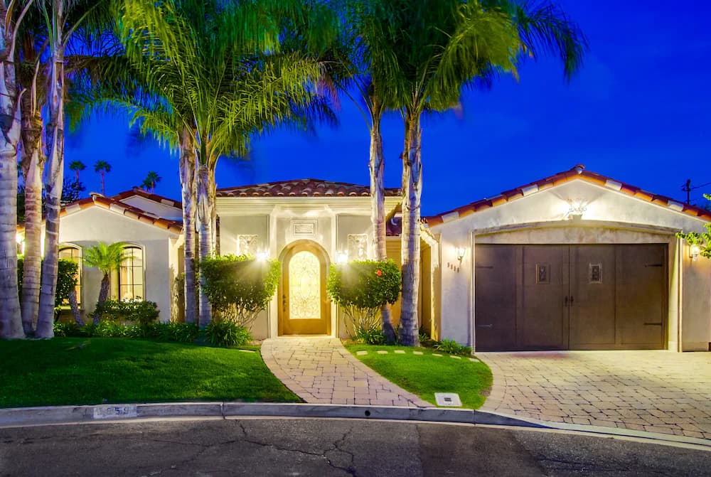 Front of property - evening/night