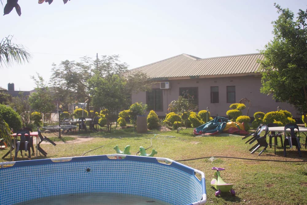 Children's play area - outdoor
