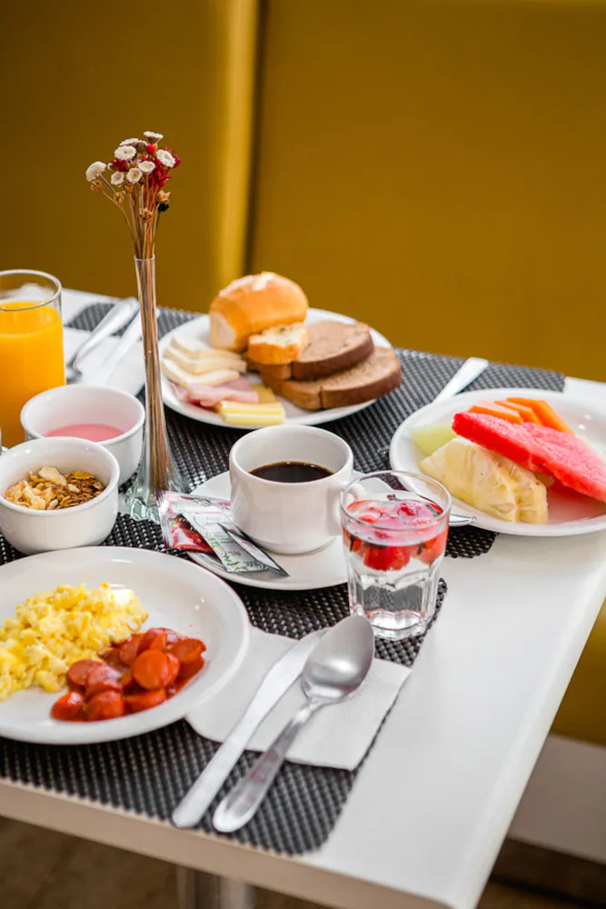 Breakfast meal