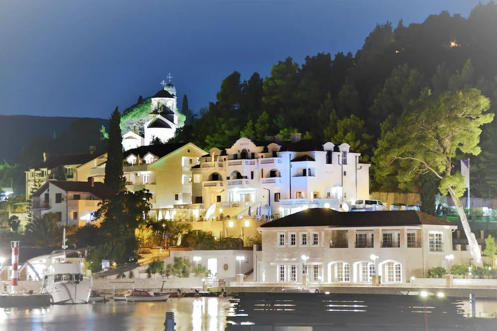 Front of property - evening/night