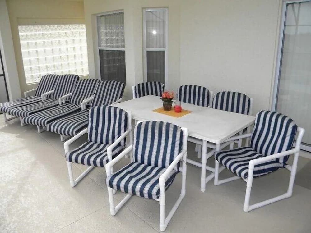 Sundeck