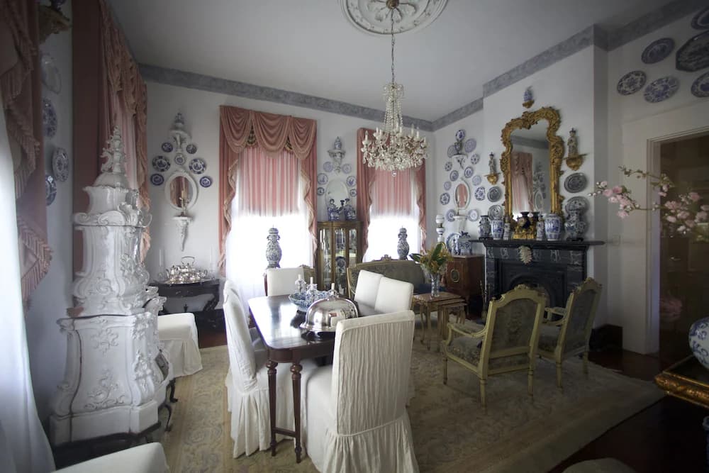 Interior detail