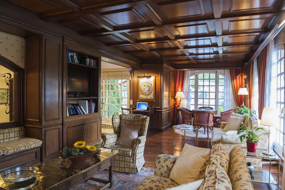 Lobby sitting area