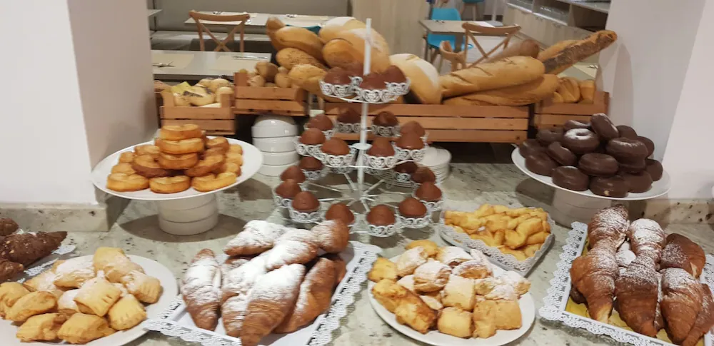 Breakfast buffet