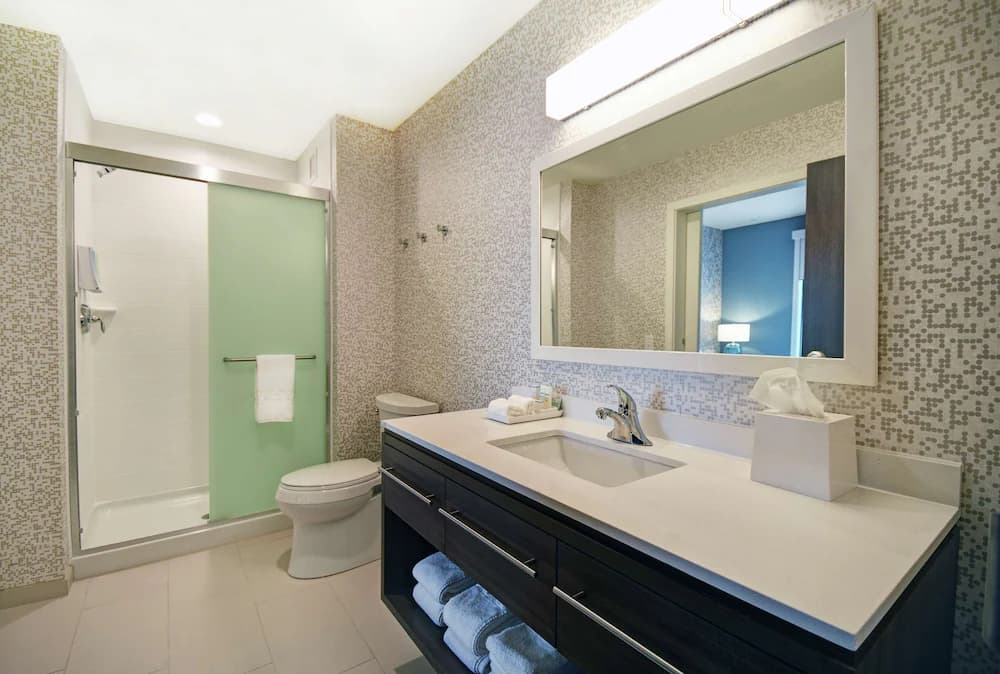 Bathroom shower