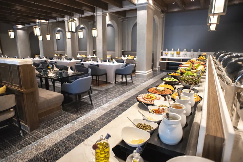 Breakfast buffet