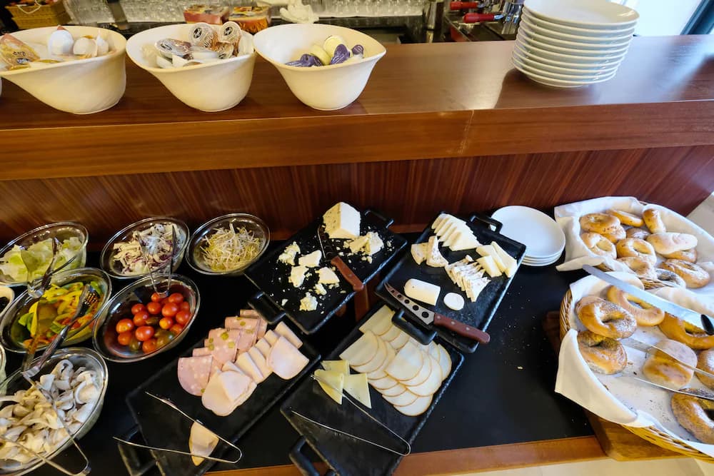 Breakfast buffet