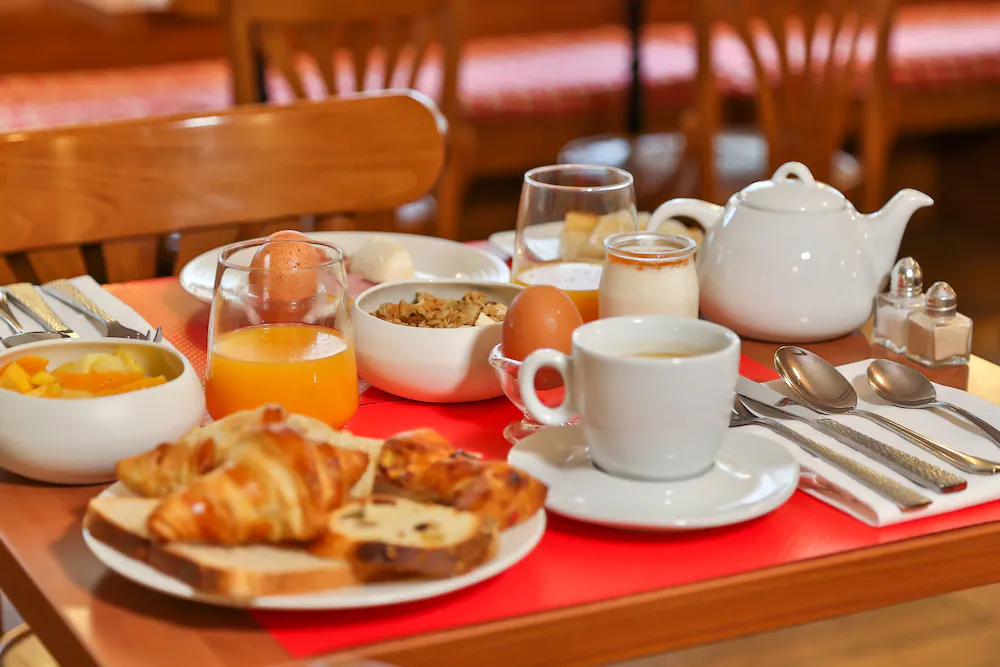Breakfast buffet