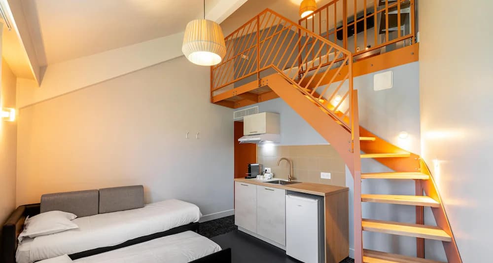 Private kitchenette