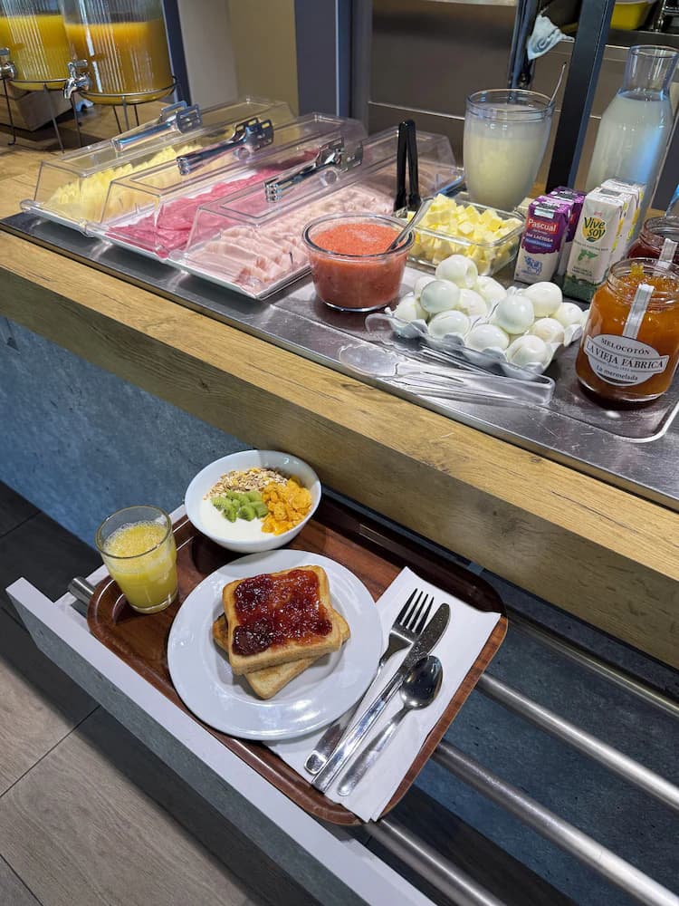 Breakfast buffet
