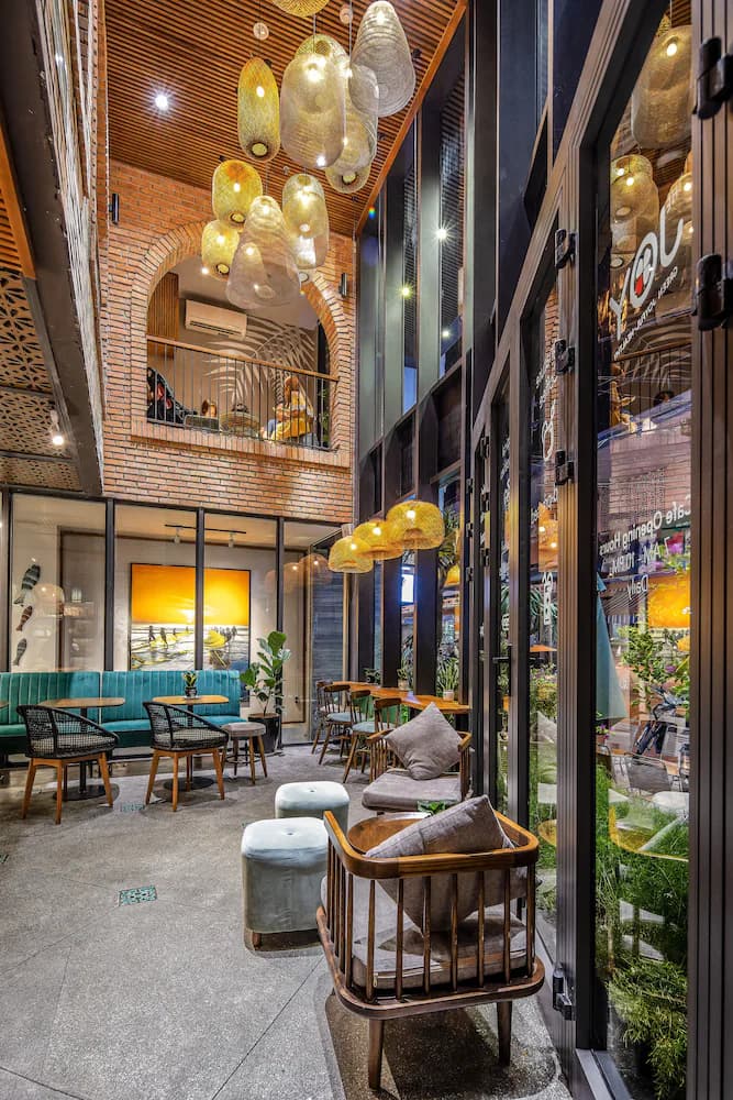 Coffee shop