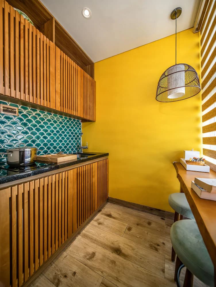 Private kitchenette