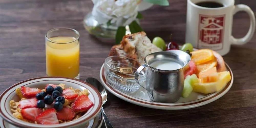 Breakfast meal